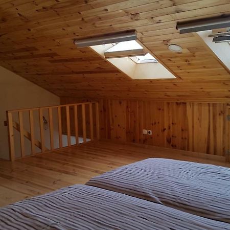 Apartamentos Tejo A Vista Lisbon Luaran gambar