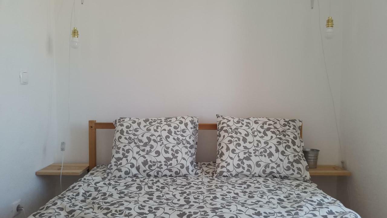 Apartamentos Tejo A Vista Lisbon Luaran gambar