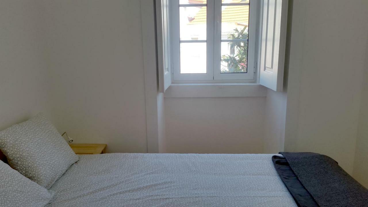 Apartamentos Tejo A Vista Lisbon Luaran gambar